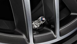 Колпачки для ниппеля колесного диска BMW M PERFORMANCE 