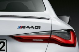 Эмблема M440i BMW G22 4-серия